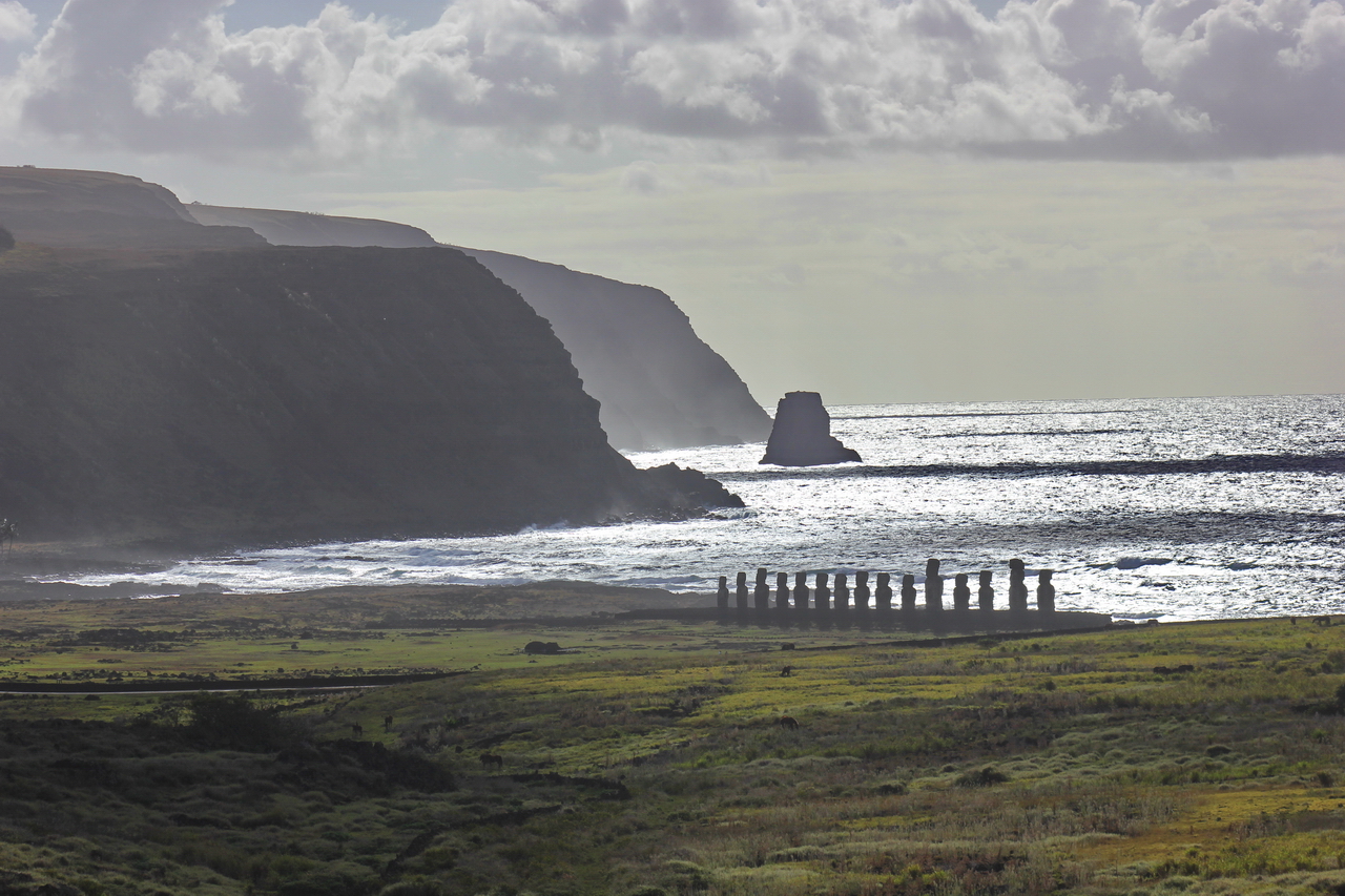Tongariki from Rano Raraku