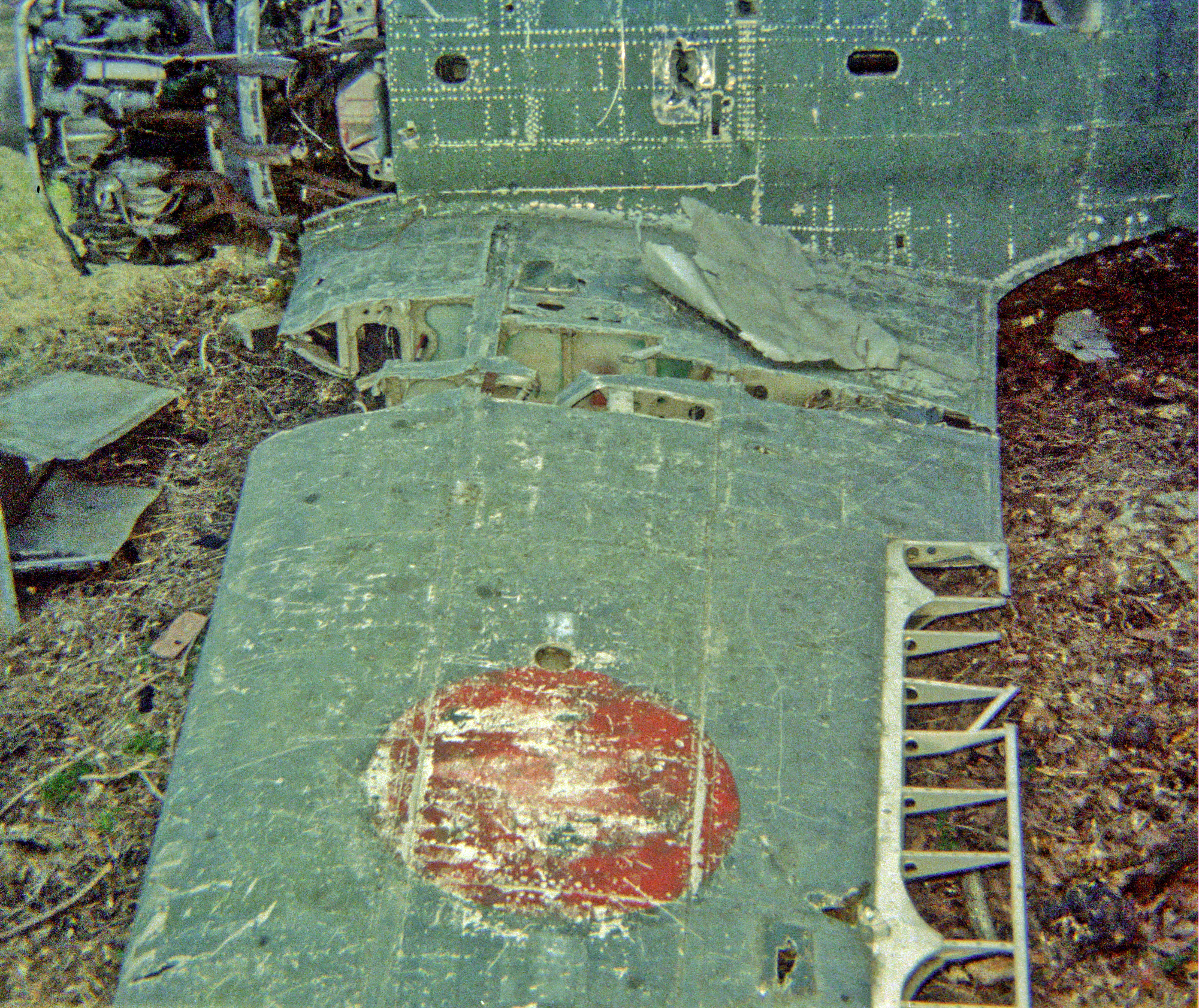 Mitsubishi A6M5 type 52 "Zeke" ("Zero") fighter, behind Atlanta Museum