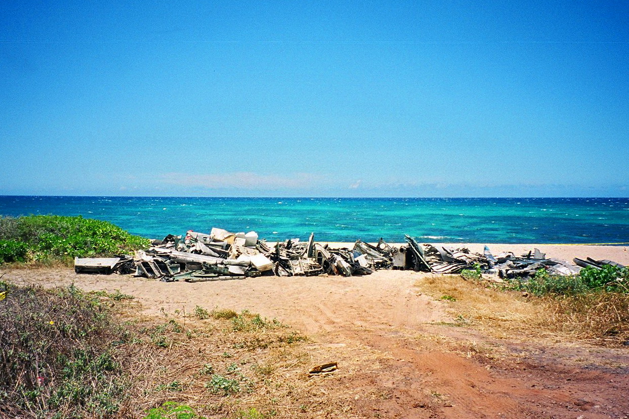 Hawaii2004-07-09-MokuleiaBeachF05